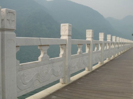 風(fēng)景區(qū)漢白玉鏤空橋面石欄板